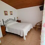 דירה Con Piscina Y Jardin Privado No Aceptamos Grupos De Jovenes קוניל דה לה פרונטרה