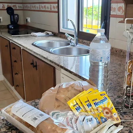 דירה Con Piscina Y Jardin Privado No Aceptamos Grupos De Jovenes