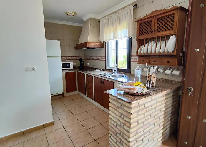 Appartement Con Piscina Y Jardin Privado No Aceptamos Grupos De Jovenes Conil De La Frontera