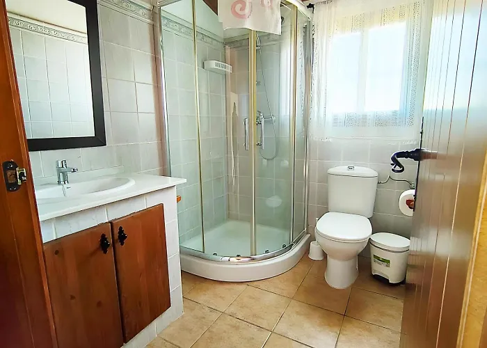 Apartamento Con Piscina Y Jardin Privado No Aceptamos Grupos De Jovenes Conil De La Frontera