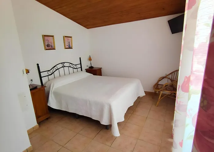 Apartamento Con Piscina Y Jardin Privado No Aceptamos Grupos De Jovenes Conil De La Frontera